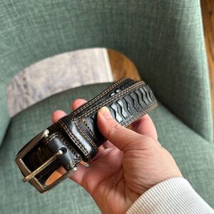 Cole Haan Black Leather Belt contrasting Stitch solid silver brass buckle men 42